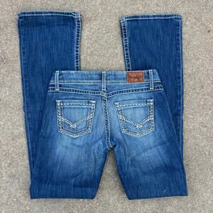 Buckle BKE Stella Low Rise Flare Leg Blue Jeans Size 28XL Style BKL8695XL